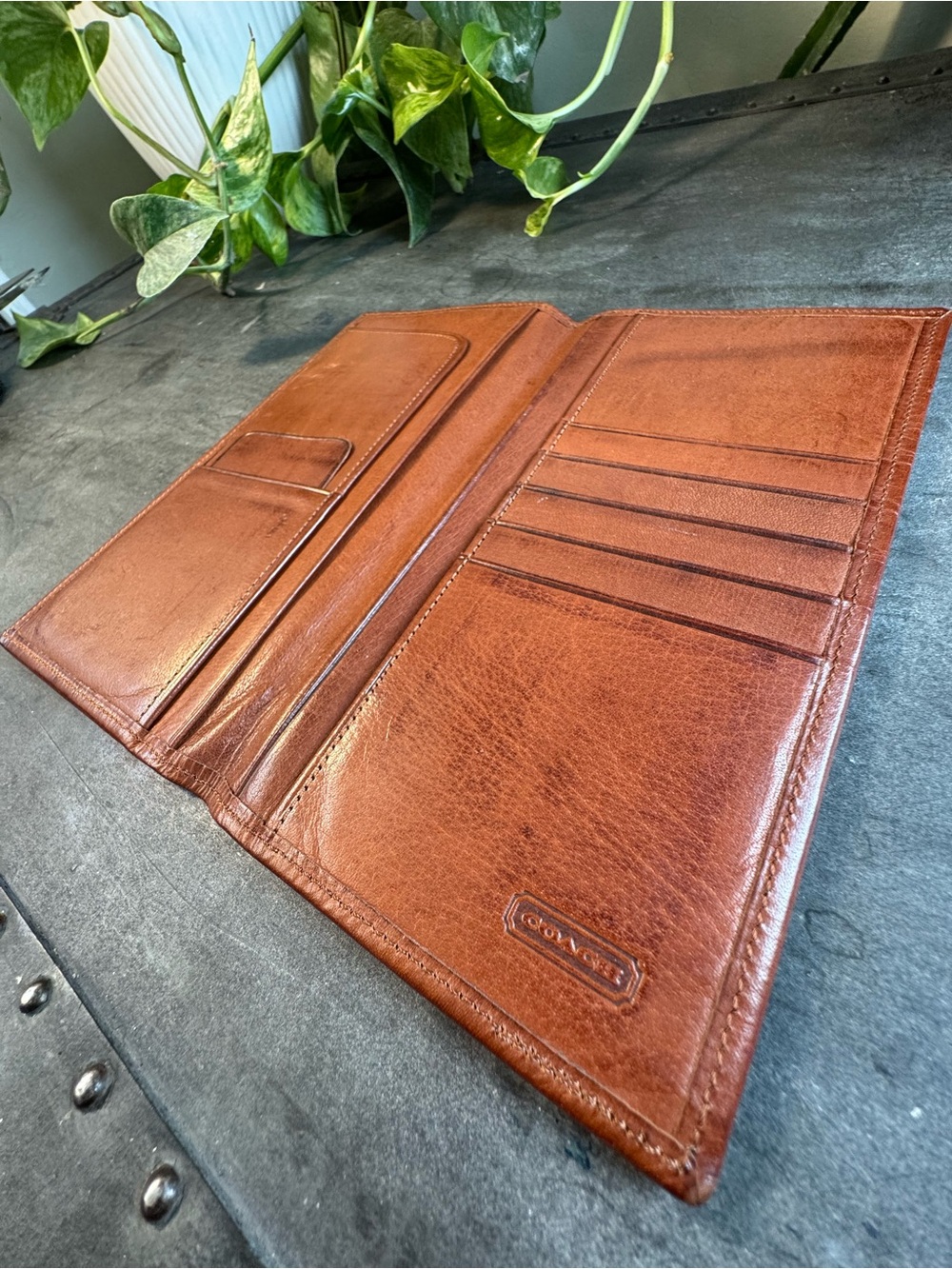 Vintage 1980s COACH Water Buffalo Hide Leather Long Wallet Unisex British Tan